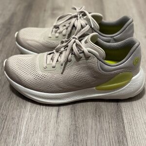 Lululemon Beyond feel women running shoes